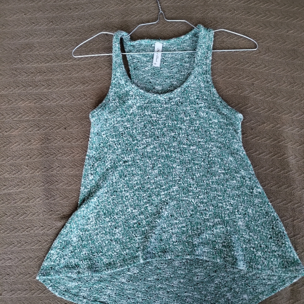 Tank top - Picture 3 of 3